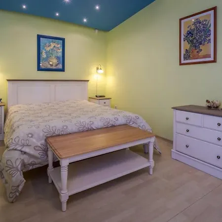 Cozy Private 4 Bedroom House Near Seaside Паланга Экстерьер фото